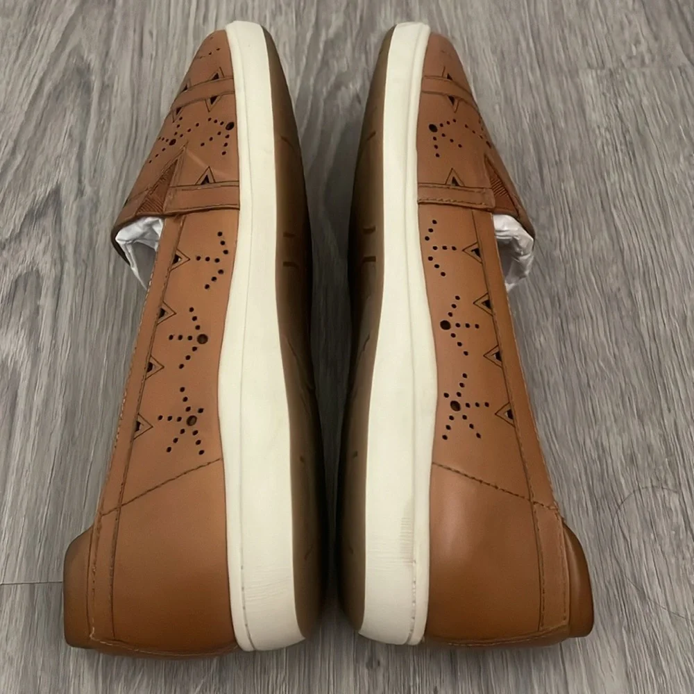 Cobb Hill new Pennifield Tan Leather Loafers Size 7.5 - Picture 9 of 10